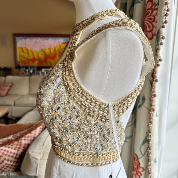 Mac Duggal - Beaded Cutout Bodice Chiffon - Gold & White Gown - NWT - Size 2 - Picture 6 of 13